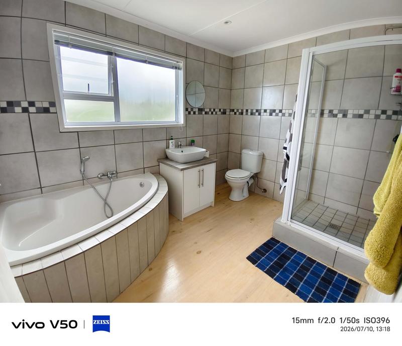 3 Bedroom Property for Sale in Hartenbos Heuwels Western Cape